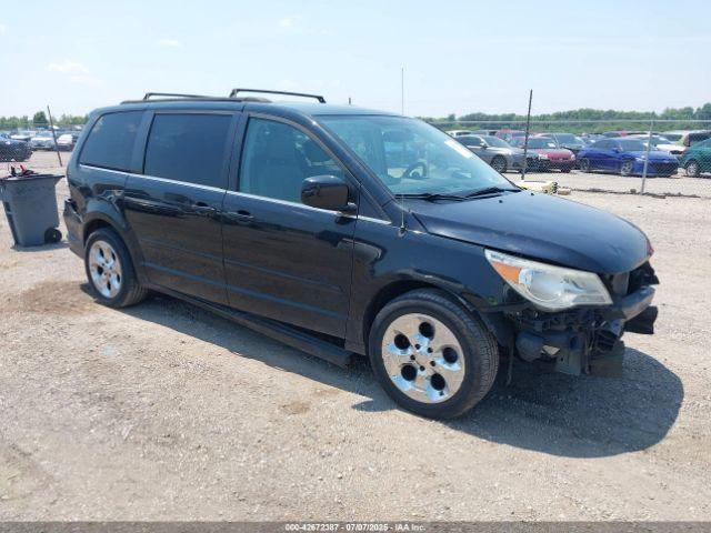  Salvage Volkswagen Routan