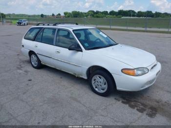  Salvage Ford Escort