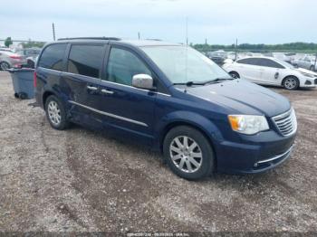  Salvage Chrysler Town & Country