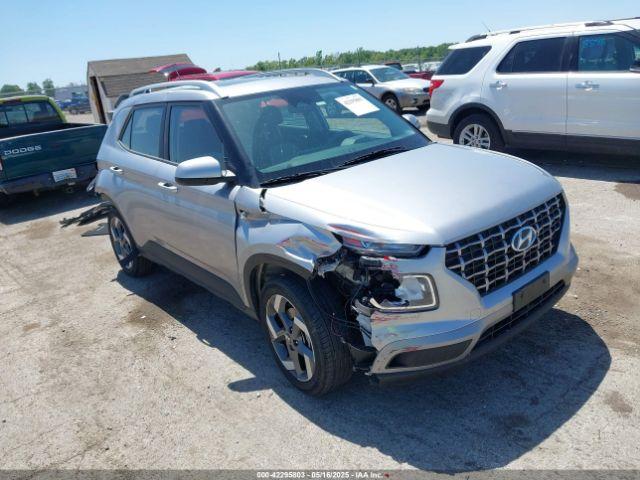  Salvage Hyundai VENUE