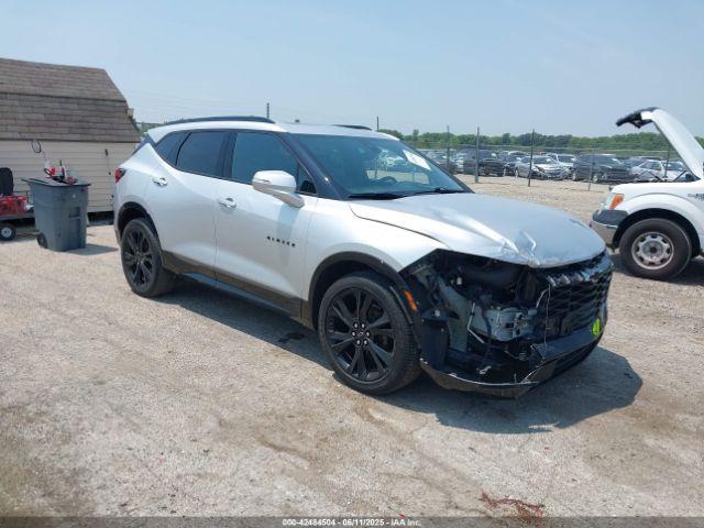  Salvage Chevrolet Blazer