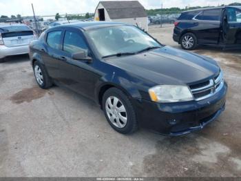  Salvage Dodge Avenger