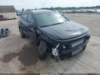  Salvage Hyundai KONA
