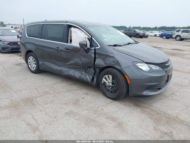  Salvage Chrysler Voyager