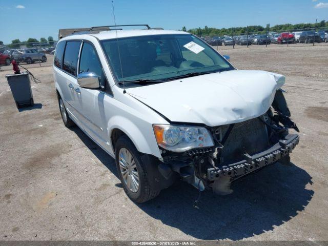  Salvage Chrysler Town & Country