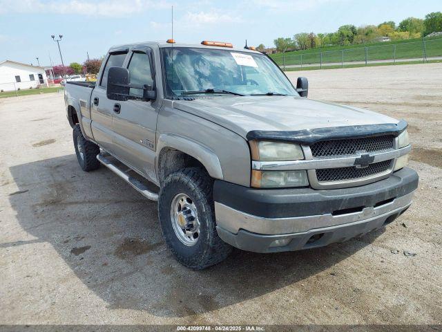  Salvage Chevrolet Silverado 2500