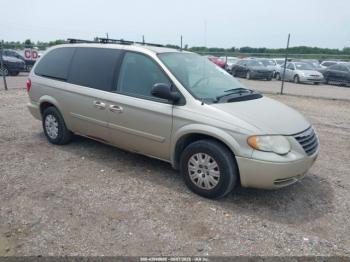  Salvage Chrysler Town & Country