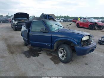  Salvage Chevrolet S-10
