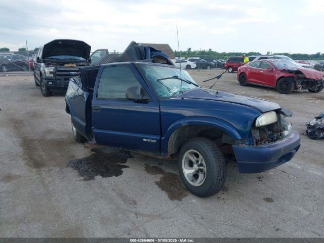  Salvage Chevrolet S-10