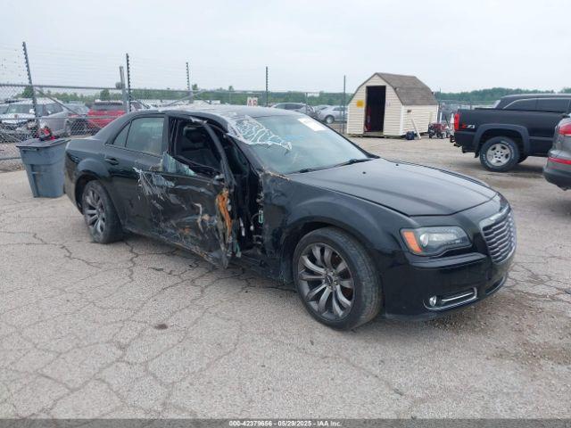  Salvage Chrysler 300