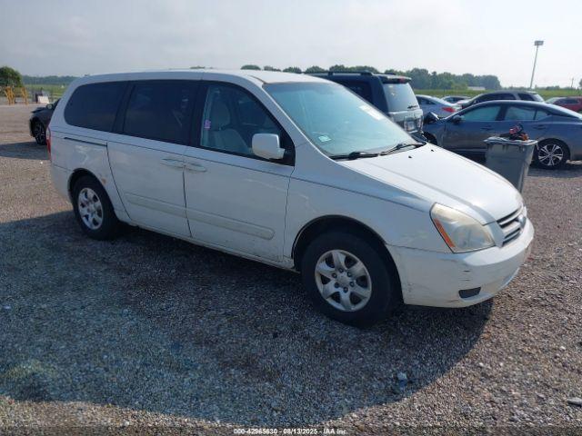  Salvage Kia Sedona