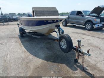  Salvage Smokercraft 16 Pro Tiller