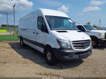  Salvage Mercedes-Benz Sprinter 2500