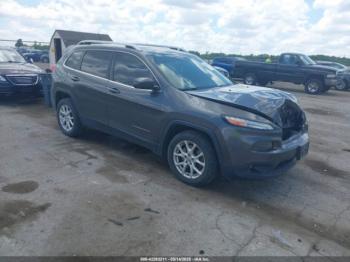  Salvage Jeep Cherokee