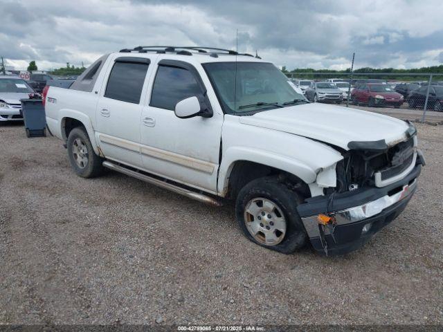  Salvage Chevrolet Avalanche 1500