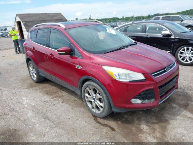 Salvage Ford Escape