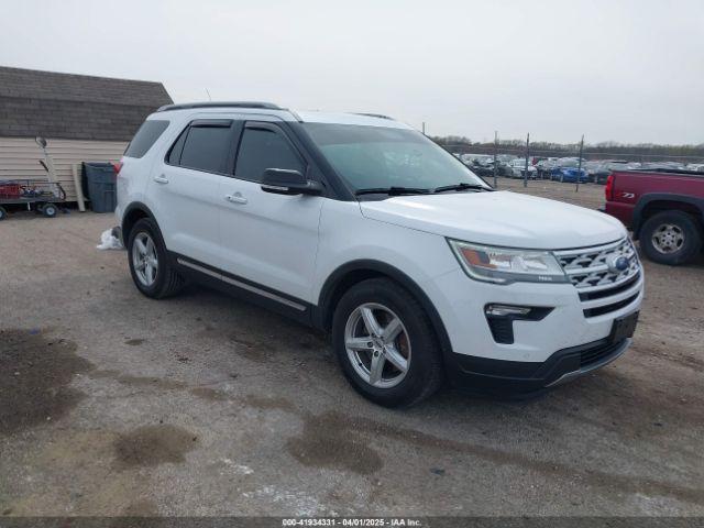  Salvage Ford Explorer