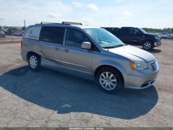 Salvage Chrysler Town & Country