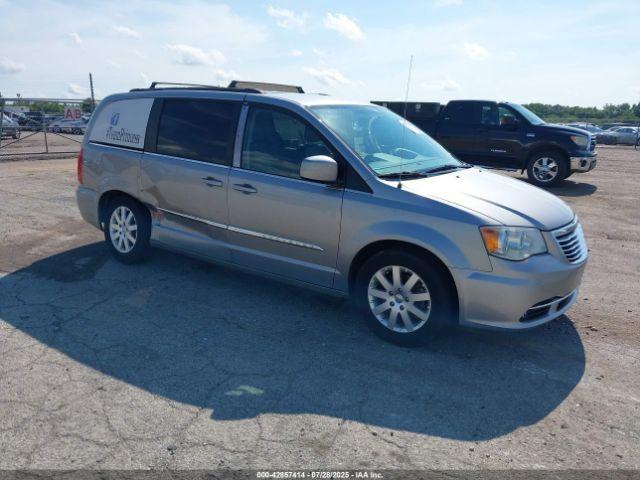 Salvage Chrysler Town & Country