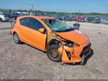  Salvage Toyota Prius c