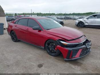 Salvage Hyundai ELANTRA
