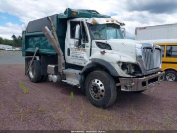 Salvage International Workstar 7500