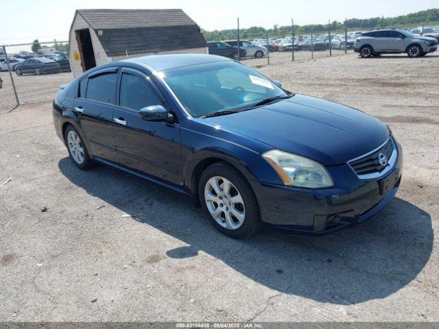 Salvage Nissan Maxima