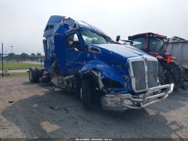  Salvage Kenworth T680
