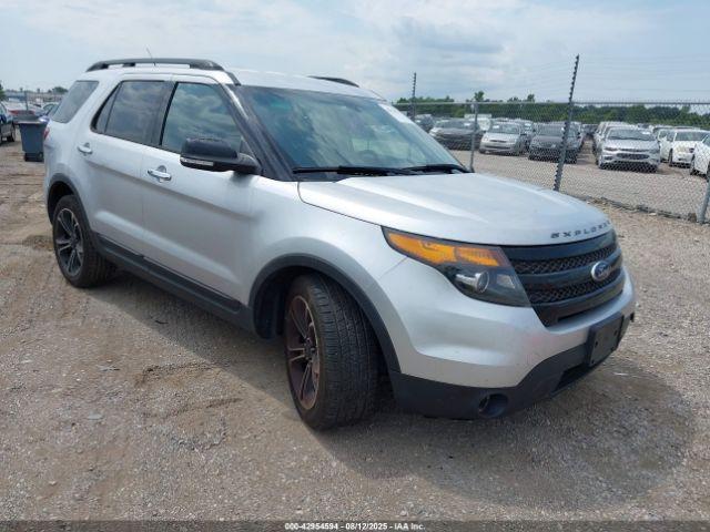  Salvage Ford Explorer
