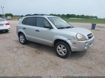  Salvage Hyundai TUCSON