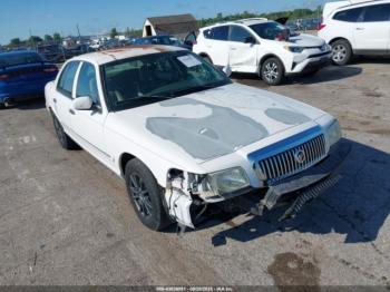  Salvage Mercury Grand Marquis