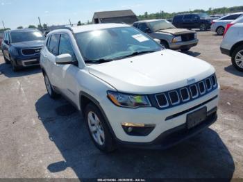  Salvage Jeep Compass