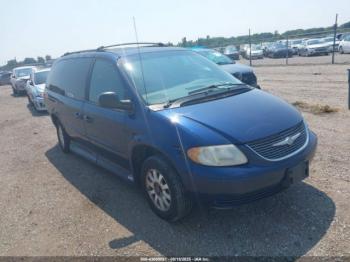  Salvage Chrysler Town & Country