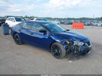  Salvage Nissan Maxima