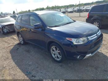  Salvage Mitsubishi Outlander