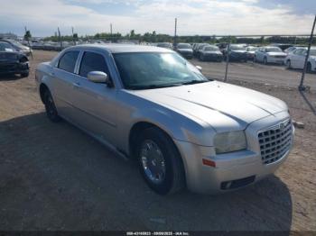  Salvage Chrysler 300