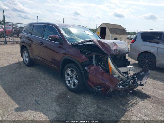 Salvage Toyota Highlander