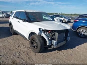  Salvage Ford Police Interceptor