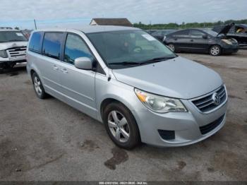  Salvage Volkswagen Routan