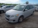 Volkswagen Routan Sel Image 2