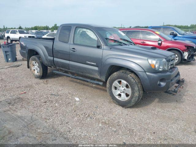  Salvage Toyota Tacoma