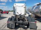 Freightliner Conventional Columbia Image 14
