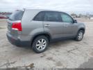 Kia Sorento Lx Image 9