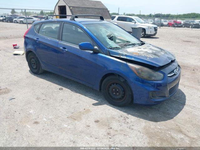  Salvage Hyundai ACCENT