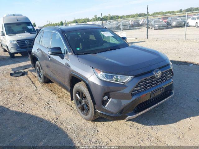  Salvage Toyota RAV4