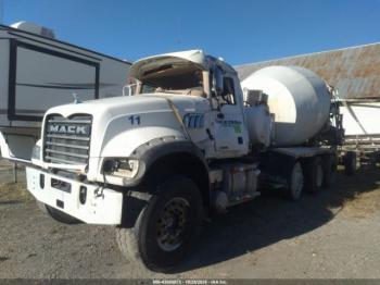  Salvage Mack Granite