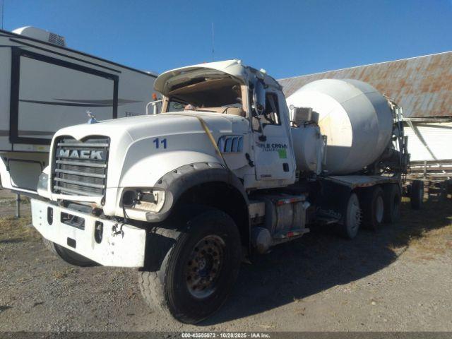  Salvage Mack Granite