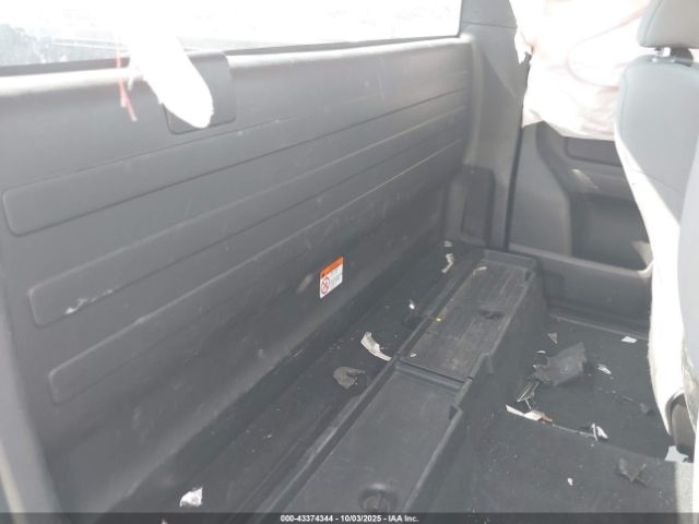 Toyota Tacoma Sr Image 13