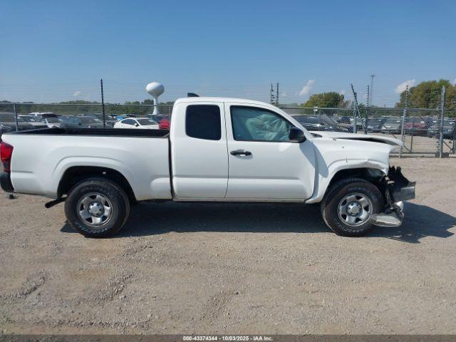 Toyota Tacoma Sr Image 17
