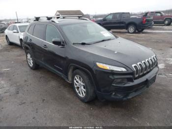  Salvage Jeep Cherokee